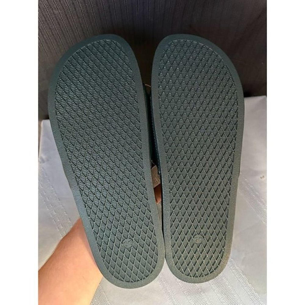 Old Navy Blue Navy Plastic Flip Flops Brand New With Tags Size 12/13m - Picture 2 of 4